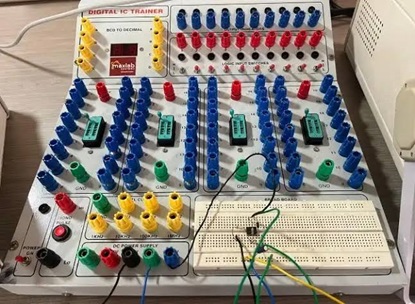 LIC & Electronics Devices Laboratory